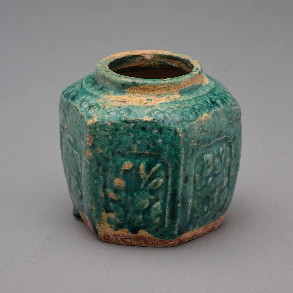 Chinese stoneware jar, c.1875 Image 1++